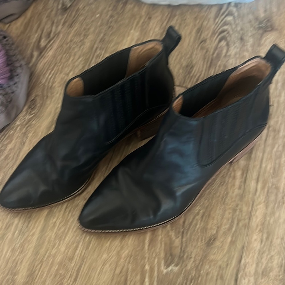 Madewell black leather booties good condition Preloved